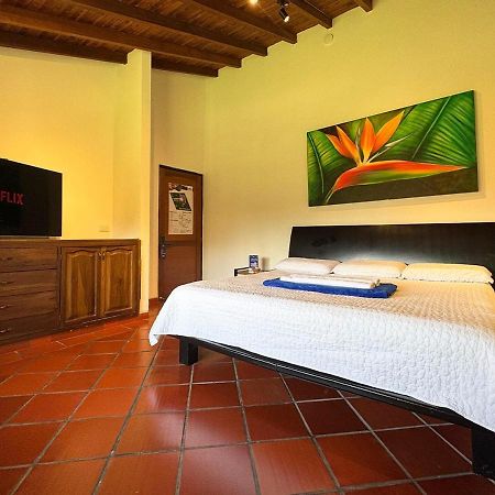 Chalet La Alemania Calarca Exterior photo
